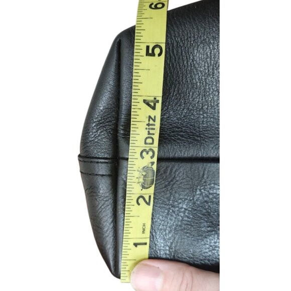 Madewell Medium Transport Tote in Black Pebbled Leather - Picture 14 of 16